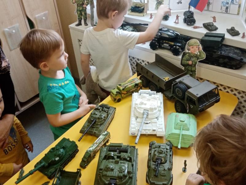 Выставка военной техники